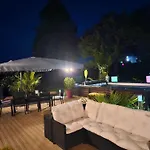 Les Epinettes D'hotes Отель типа 