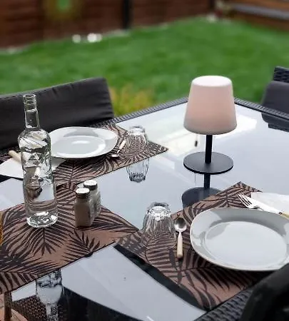 Les Epinettes D'hotes * Crevecoeur-le-Grand